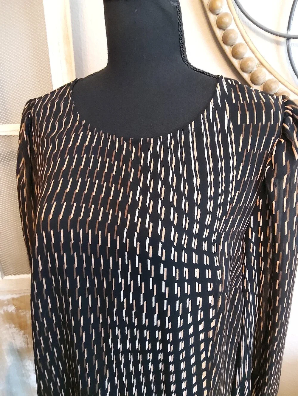 A New Day Black and Beige Patterned Long-Sleeve Women's Blouse